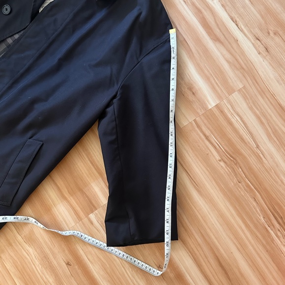 Burberry Coat - Picture 6 of 7